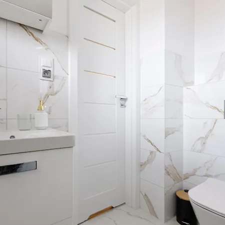 Chic - Center - Great Location - Swidnicka Street アパート